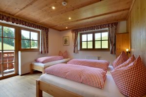 ritzau-alm-ebbs-kaisertal-14-barbara-buchauer-anker-zimmer1